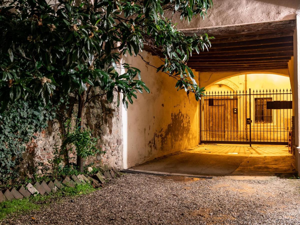 Camera Rustica In Valpolicella Con Parcheggio Pescantina Esterno foto